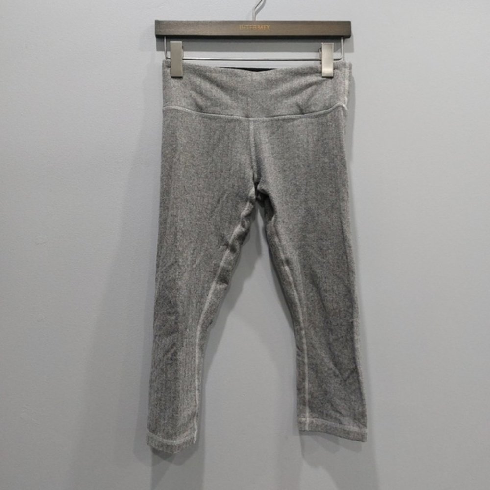LULULEMON Wunder Under Crop Herringbone White Black Size 6